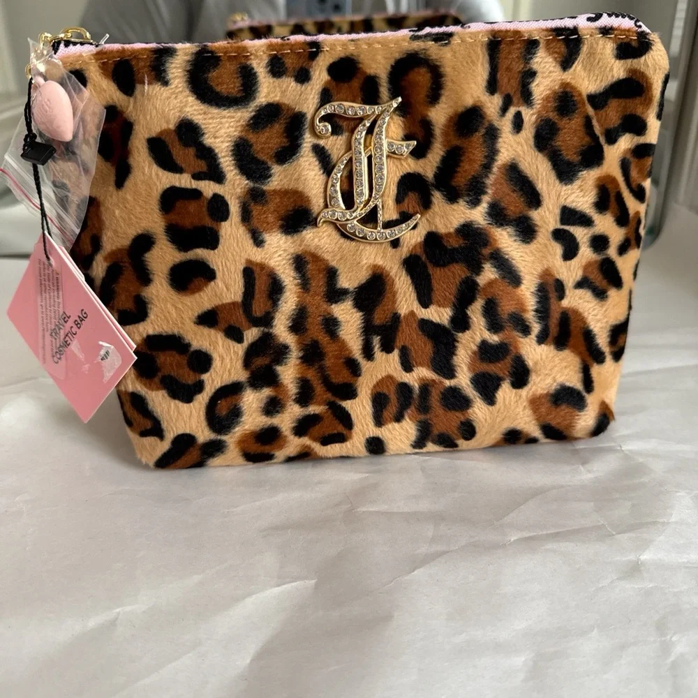 Juicy Couture Leopard Print Women's Cosmetic Bag - Picture 1 of 3
